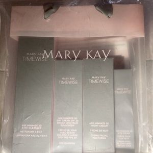 Mary-Kay Time-Wise cleaner kit